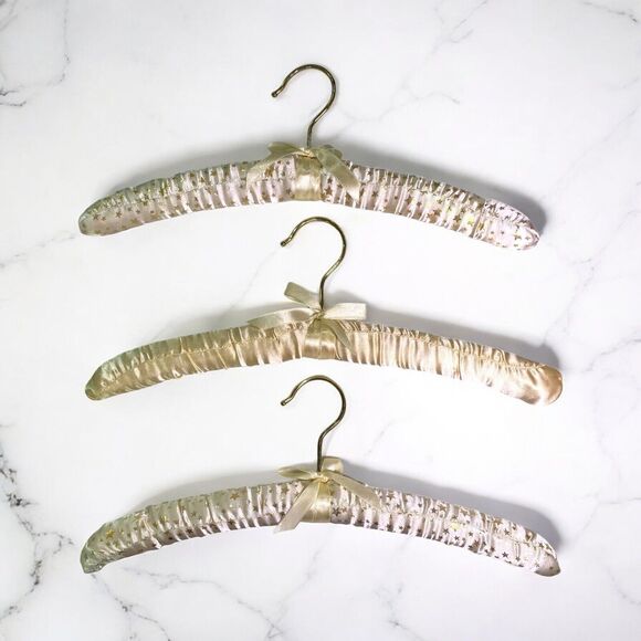 3 - Padded Silk Clothes Gold Hangers With Cream/Light Yellow & Shiny Stars Print - Picture 1 of 8